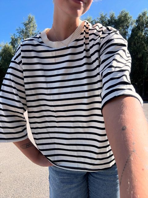 Supergo t-shirt med liiite längre ärm från Marta🤍✨
Så himla mjuk och go i materialet och har en väldigt skön passform🫶🏼

Dubbelstorlekar S/M och L/XL!
Pris 275kr✨

#presentshopenkinnarp