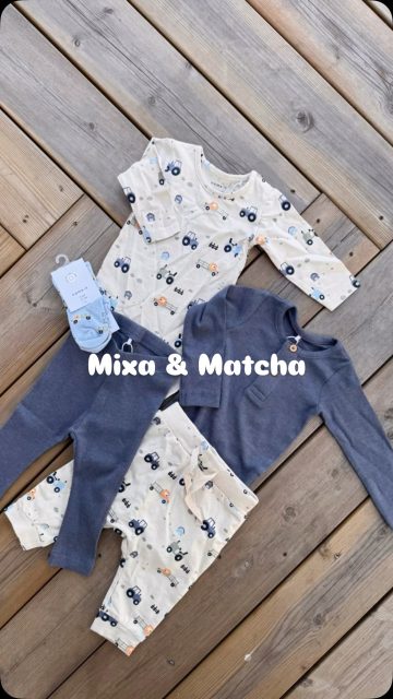 Mixa och Matcha precis som du vill! 😃

Gulligt från @nameitsverige och perfekt när man kan använda flera olika plagg tillsammans 🙌🏻

Storlek 50-80

#presentshopenkinnarp #nameit #nameitsverige #nameitbaby #bebiskläder