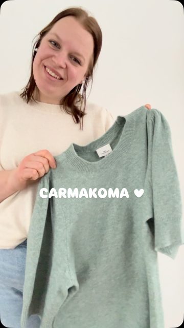 ✨ Nytt från CARMAKOMA ✨

En mjuk och go stickad tröja, sticks inte alls och dessutom stretchig och följsam - du måste helt enkelt komma in i butiken och känna på den 🤗😍

Storlek 42-52
350kr

#presentshopenkinnarp