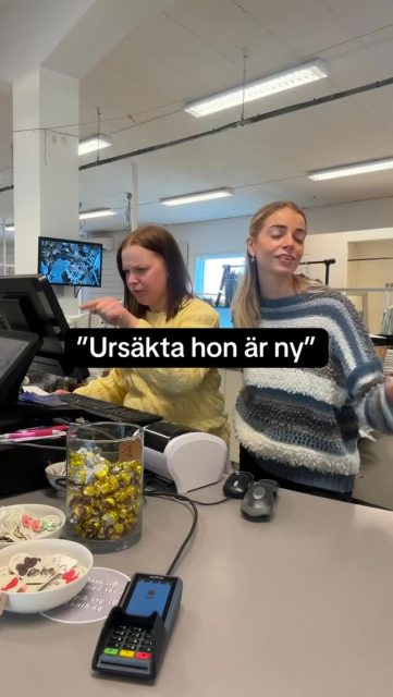Den gamla ursäkten funkar kanske inte riiiiiiiiktigt alltid🫣🤫..

Idag är det fredag så upp med humöret och va go och gla’ kexchokla’ 😍

#presentshopenkinnarp #skoshopenkinnarp