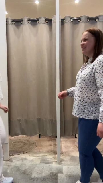 💙🩵🧚🏼‍♂️🦋🐳💦🫐

Det är mycket man kan göra med lite blått🩵
Alla priser ser ni i videon📸

#presentshopenkinnarp #skoshopenkinnarp