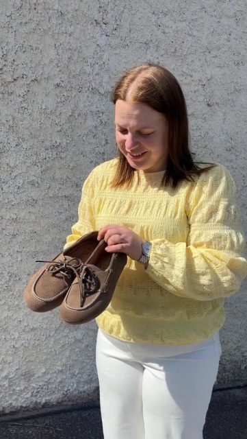 Loafers och seglarskor - perfekt när det är för varmt för sneakers men för kallt för tofflor⭐️👋🏼
Här kommer några exempel inifrån Skoshopen🤩

#skoshopenkinnarp