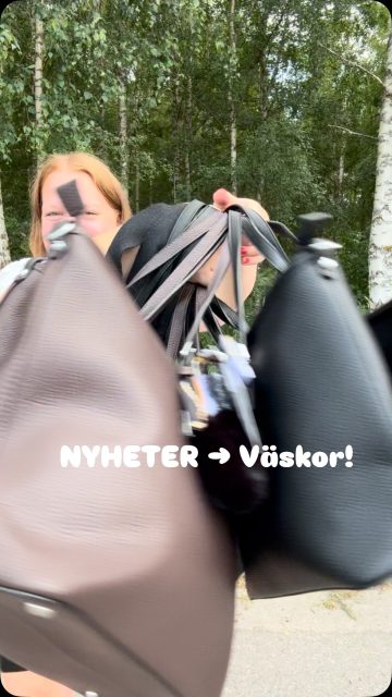 Ett gäng nya väskor som packats upp 😍

Spana in videon och kommentera vilken som är din favorit! ❤️👜

#presentshopenkinnarp #skoshopenkinnarp #väskor #sajaconordic