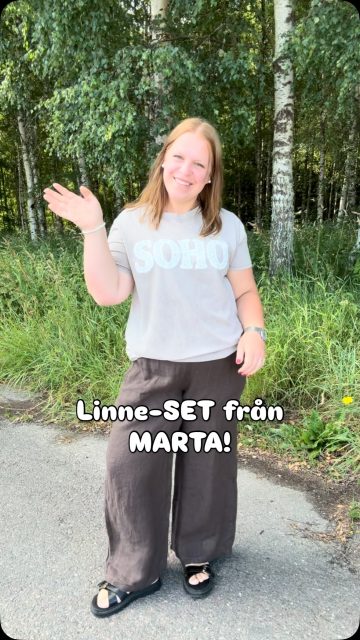 Spana in dessa otroliga byxor i linne från MARTA 😍

Vill man bära ett helt set finns det även en matchande skjorta, och både byxa och skjorta finns även i grönt 💚

Pris på något? -> Skicka ett DM 💌

Sugen på ett par på direkten? Vi har öppet 10-13 idag Lördag 🤗🛍️

#presentshopenkinnarp
