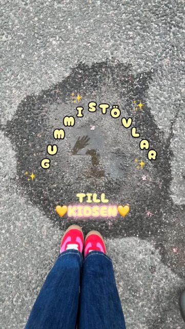 Era önskemål är vår lag😉👋🏼 Och eftersom ni frågade och vi lyssnade så kommer här en liten film på gummistövlar☔️🌂

🤫Pssssst: inne i Skoshopen finns det också fler modeller och färger än vad som visas i videon📸 (Reserverar för att vissa stövlar är slut i nån storlek)!!

#skoshopenkinnarp