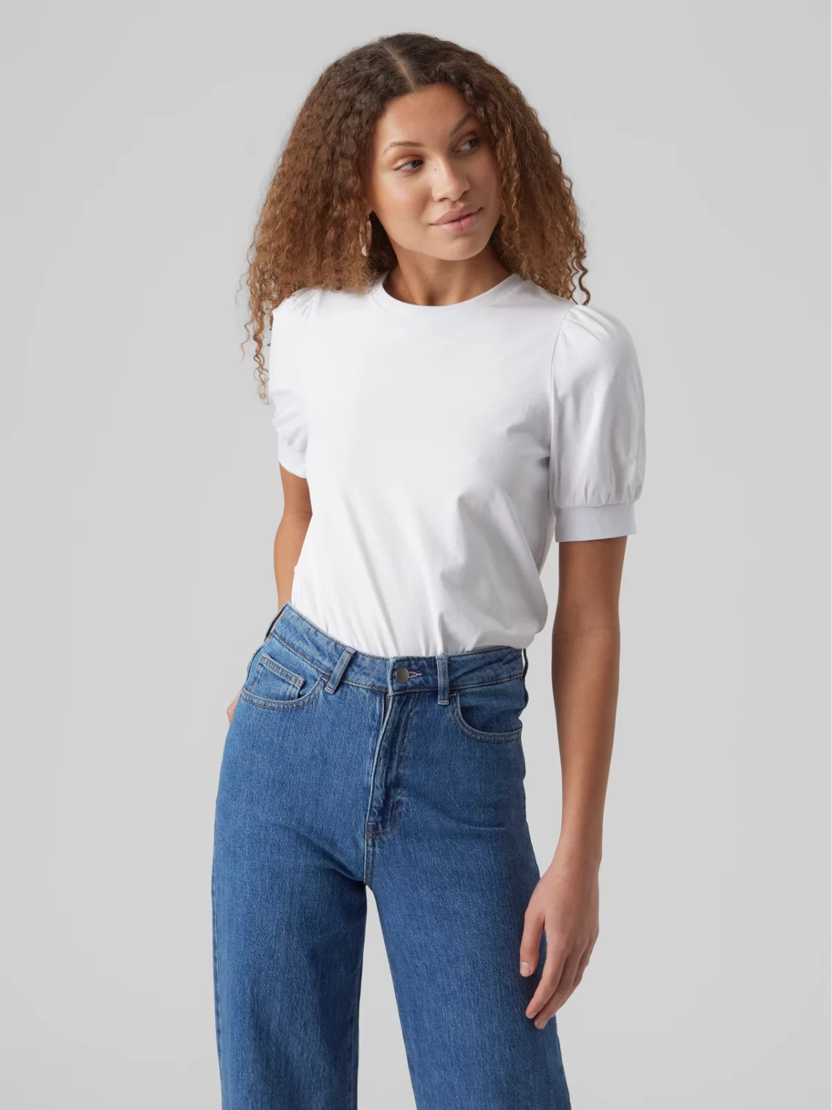 VMKERRY 2/4 TOP Bright White
