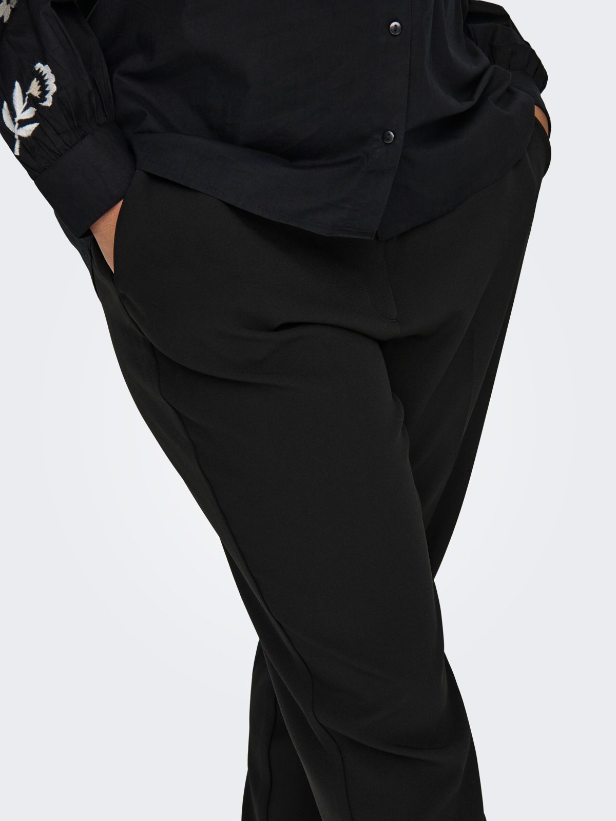 CARVERONICA-ELLY LIFE HW PANT Black - Bild 6