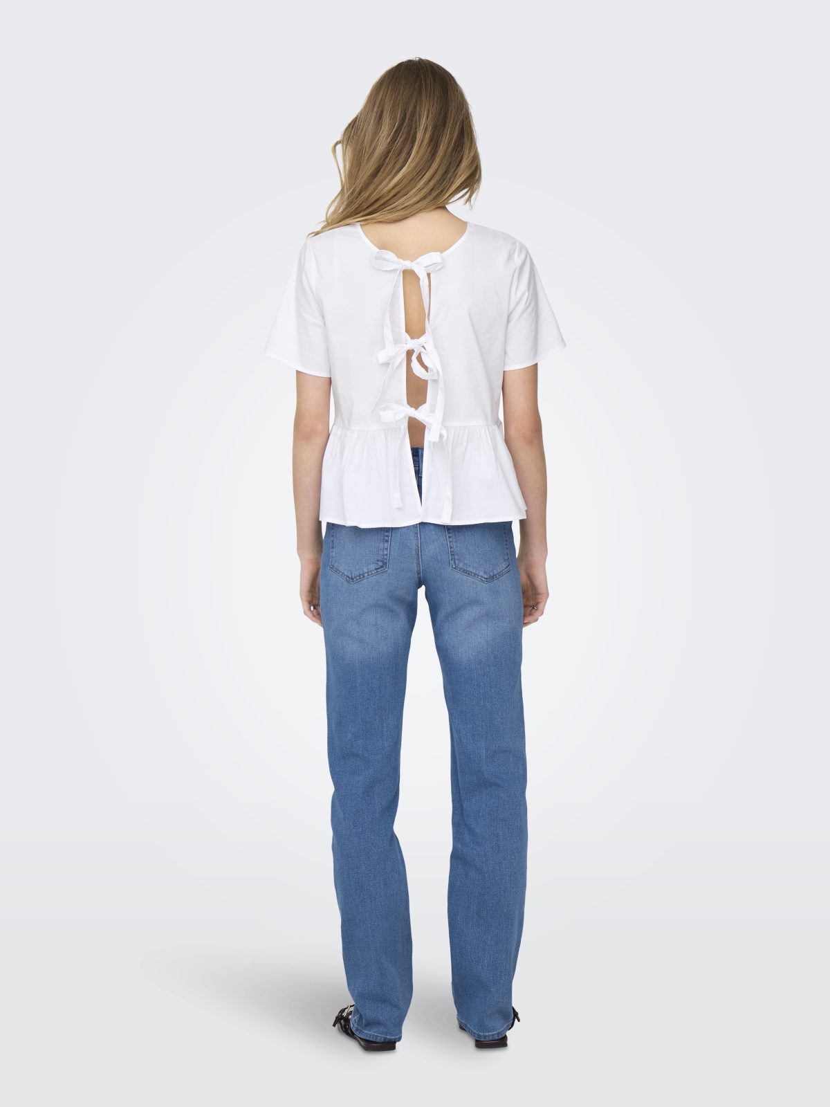 JDYMIO S/S STRING TOP White