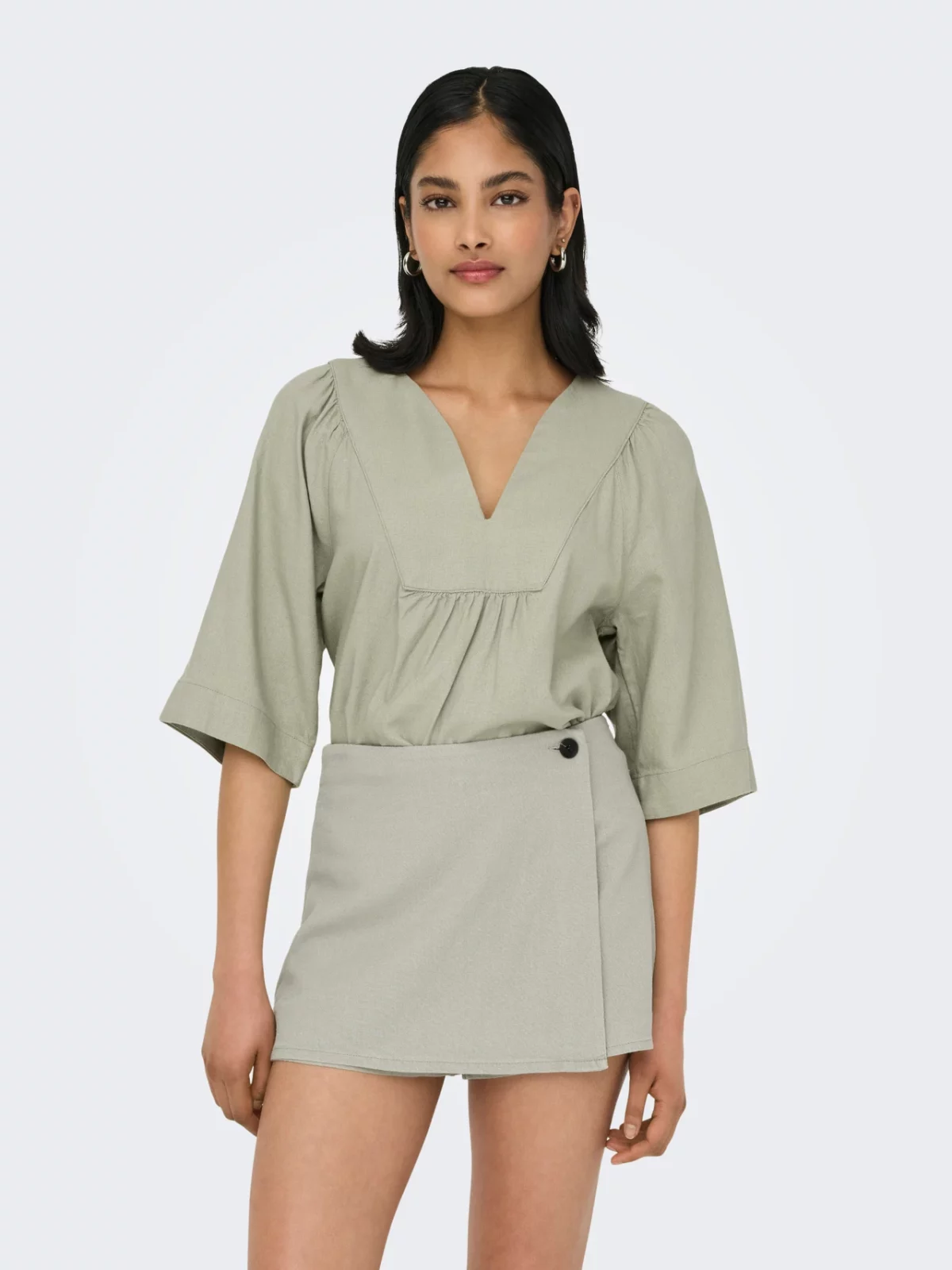 ONLCARO 2/4 V-NECK LINEN TOP Tea - Bild 3