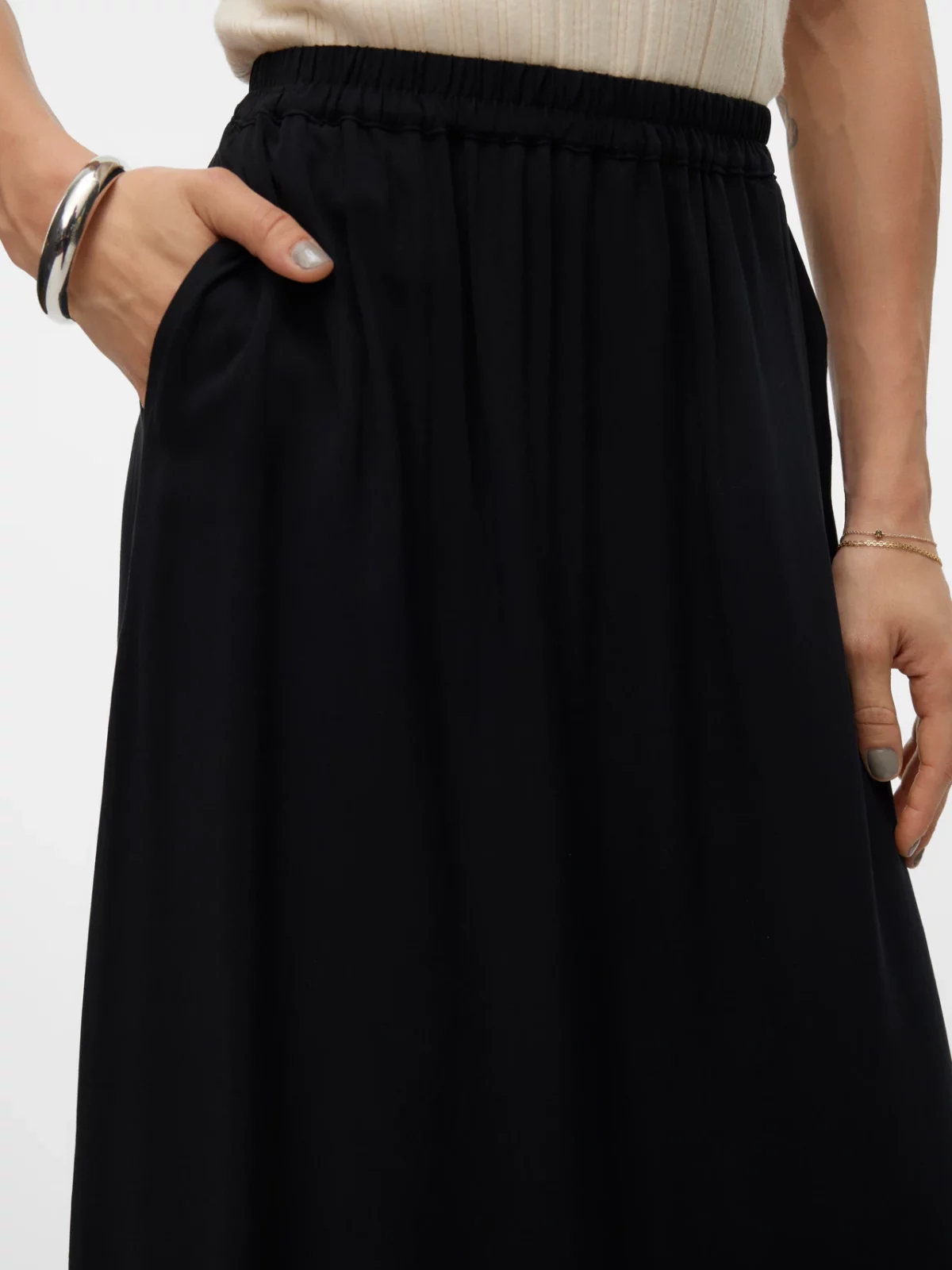 VMEASY JOY MAXI SLIT SKIRT Black - Bild 5