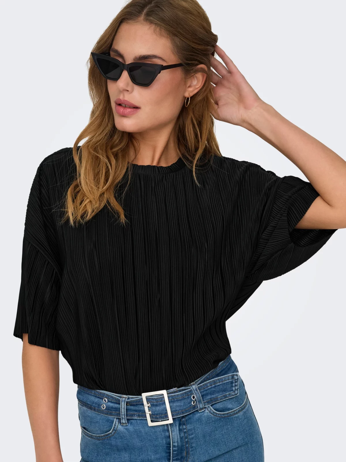 ONLRAVENNA S/S PLISSE TOP Black