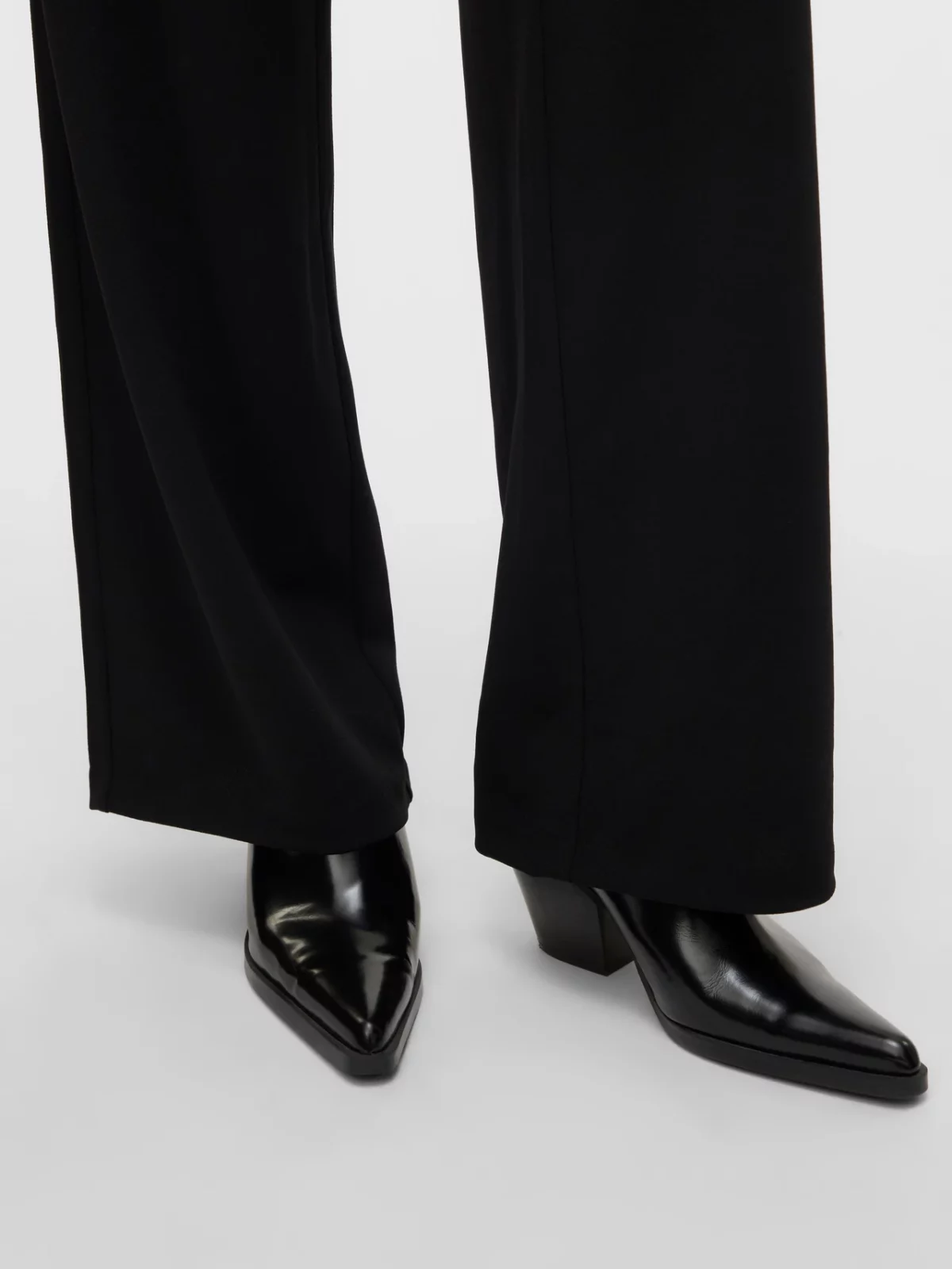 VMBERLIN ZAMIRA WIDE PANT Black - Bild 7