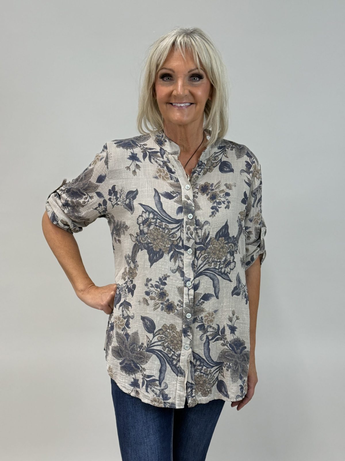 MBHELLIE BLUS Beige