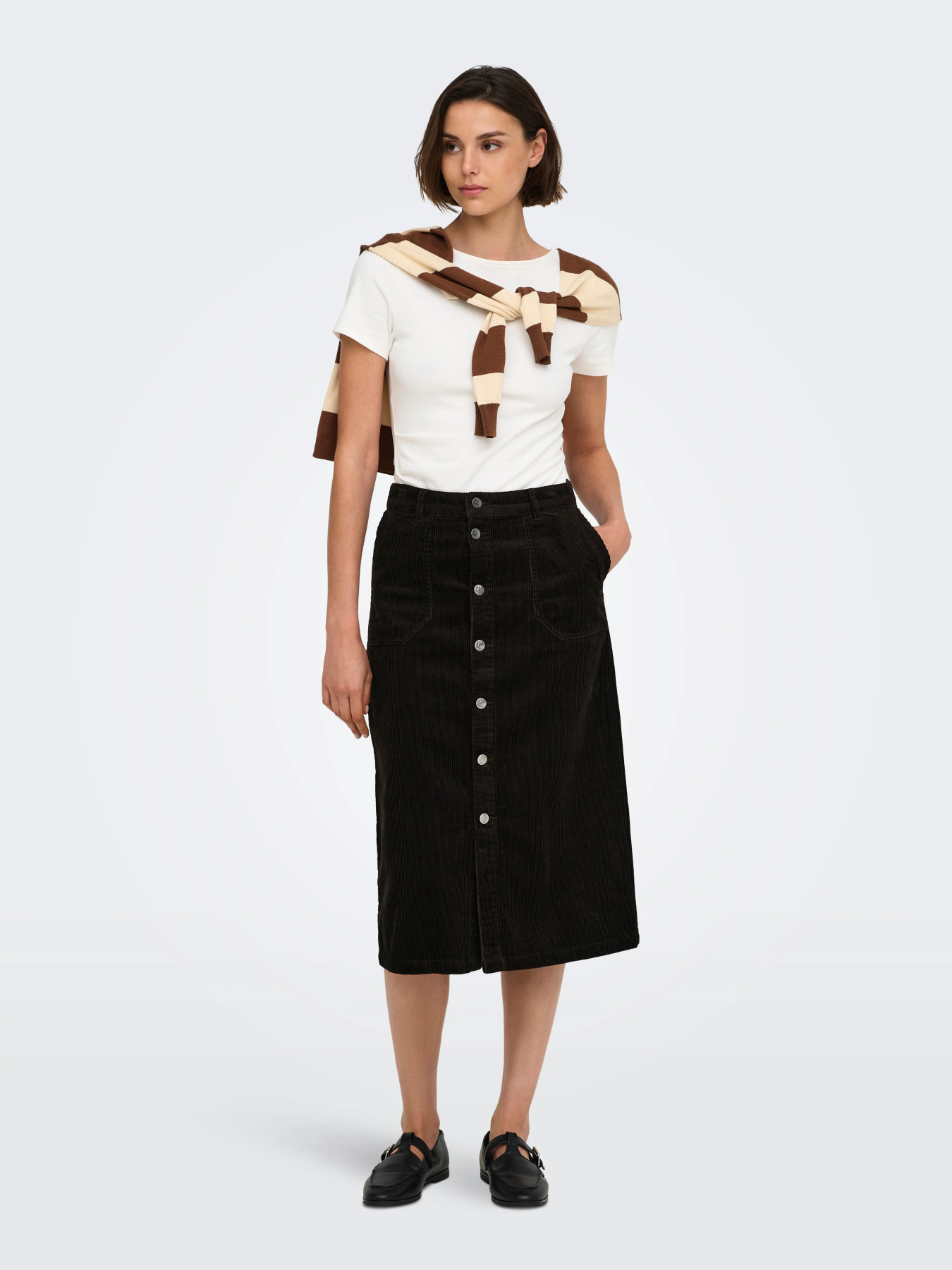 JDYSHIRAZ MIDI BUTTON SKIRT Chocolate Torte - Bild 4