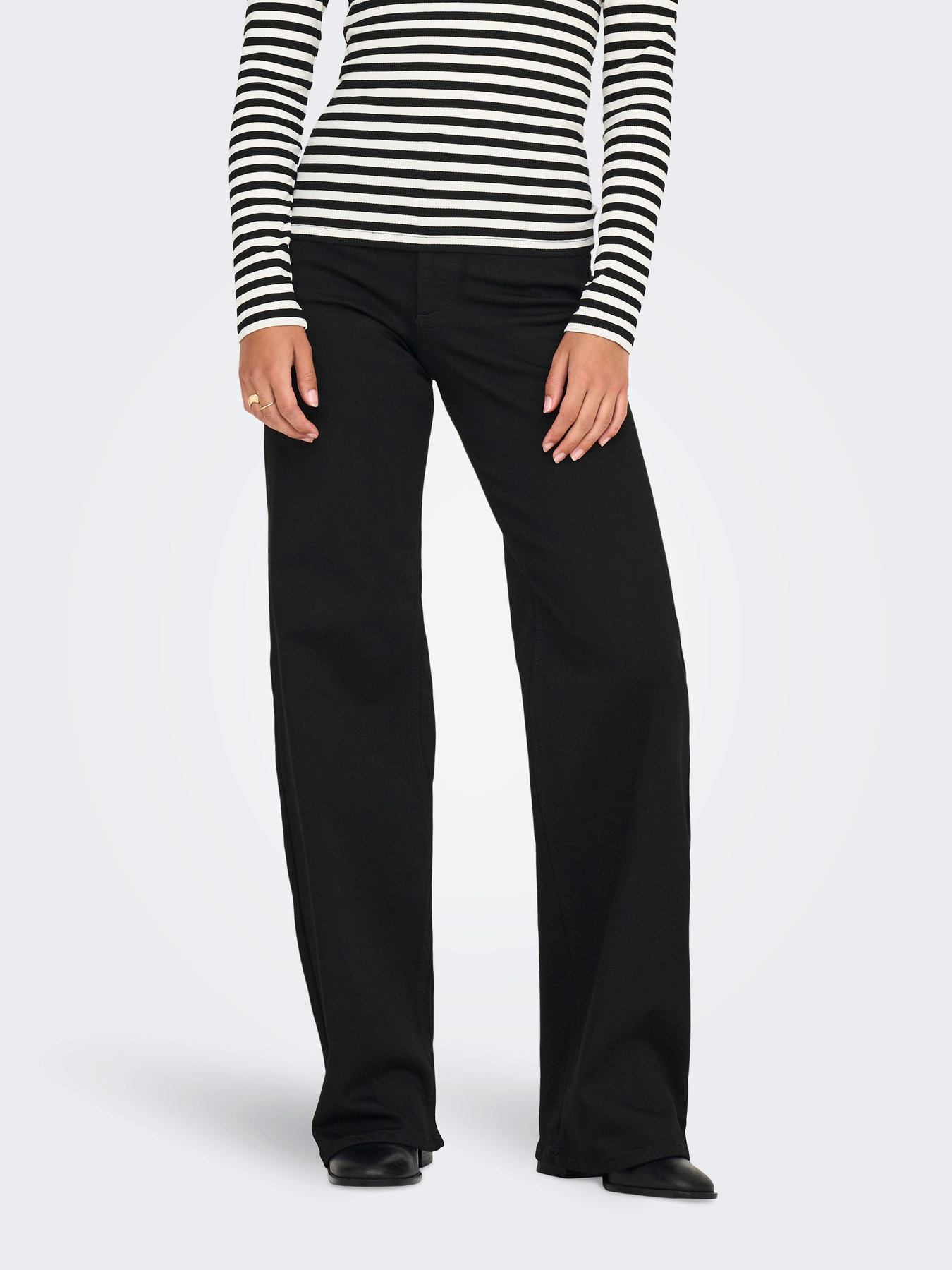 ONLMADISON BLUSH 4EVERBLK Black - Bild 4