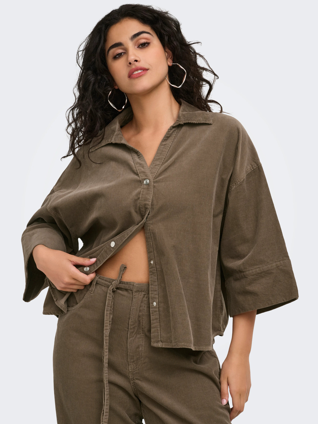 CARNESSA 3/4 CORD SHIRT Walnut - Bild 6