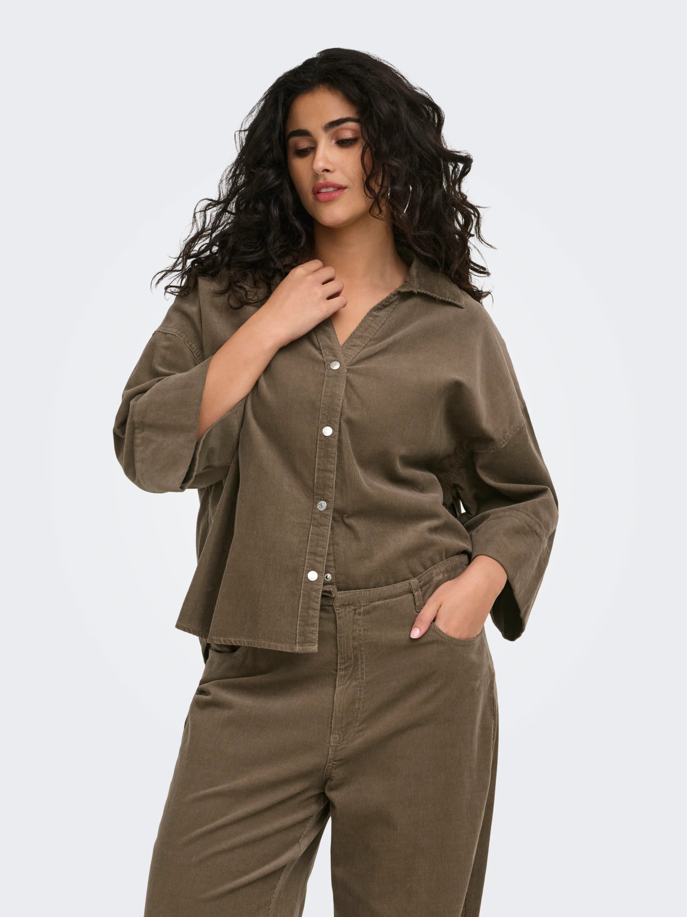 CARNESSA 3/4 CORD SHIRT Walnut - Bild 3