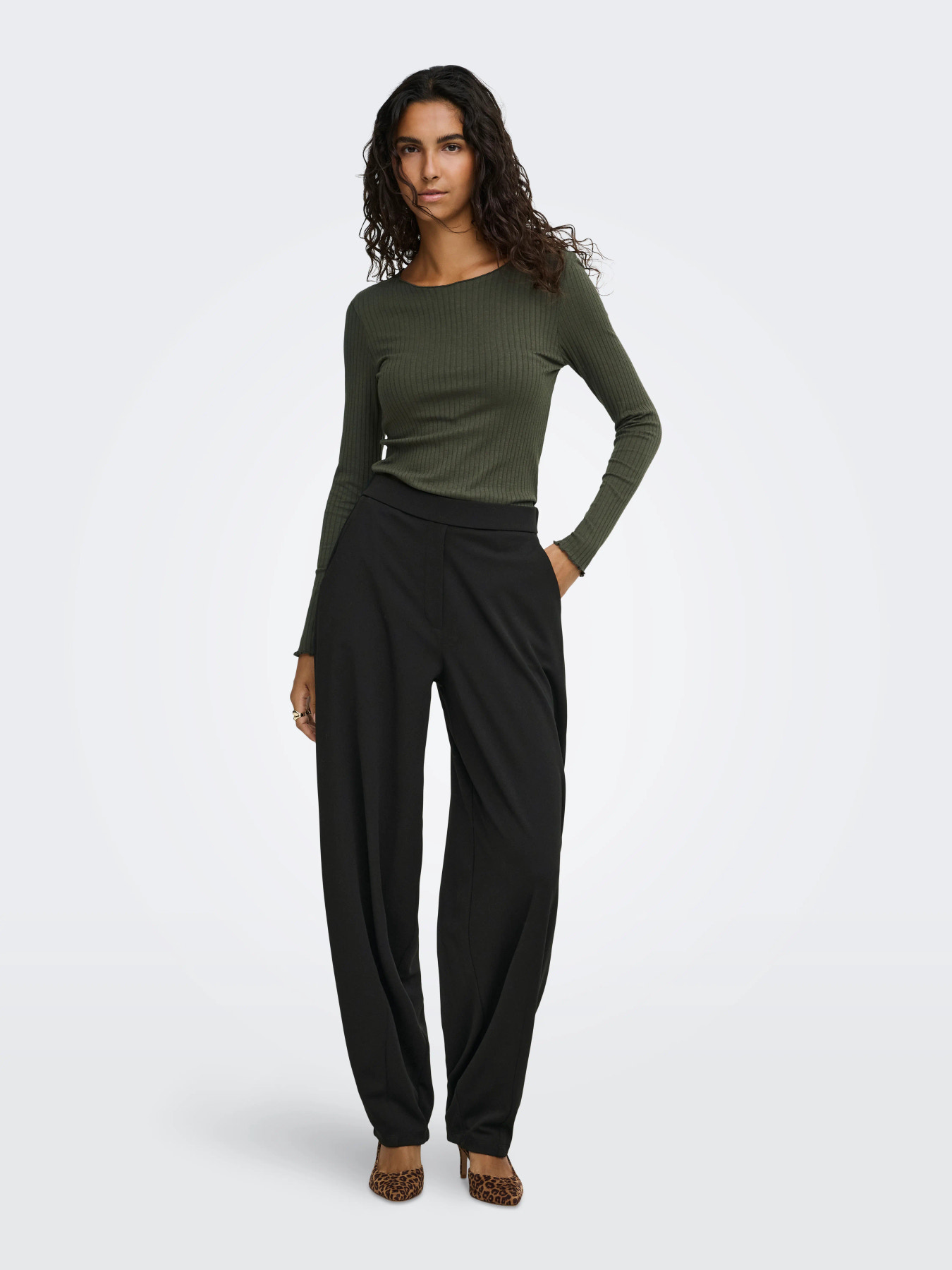 JDYGEGGO LIFE ONE BAREL PANT Black - Bild 4